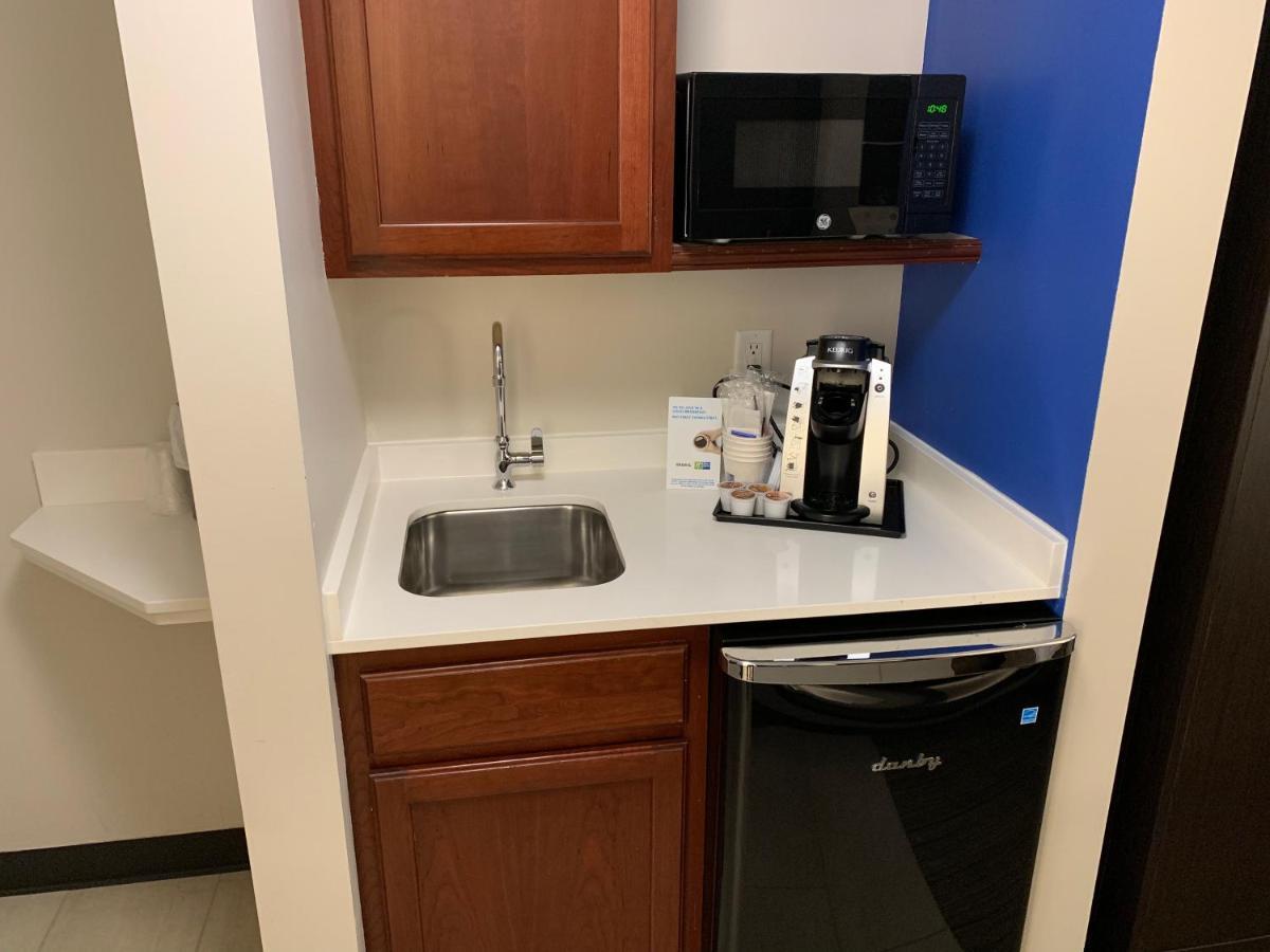 Holiday Inn Express Hotel & Suites Minneapolis-Downtown Convention Center By Ihg Extérieur photo