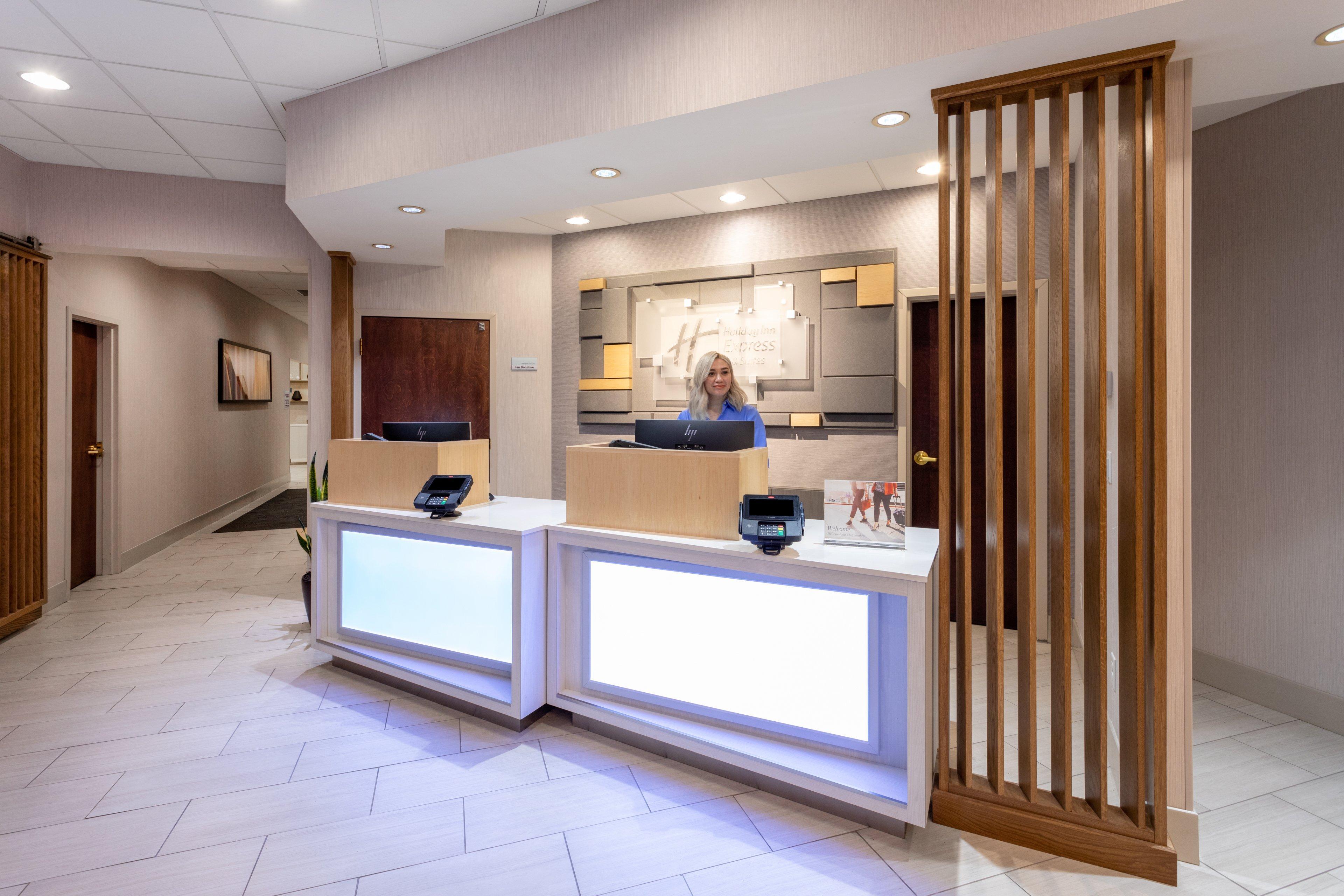 Holiday Inn Express Hotel & Suites Minneapolis-Downtown Convention Center By Ihg Extérieur photo