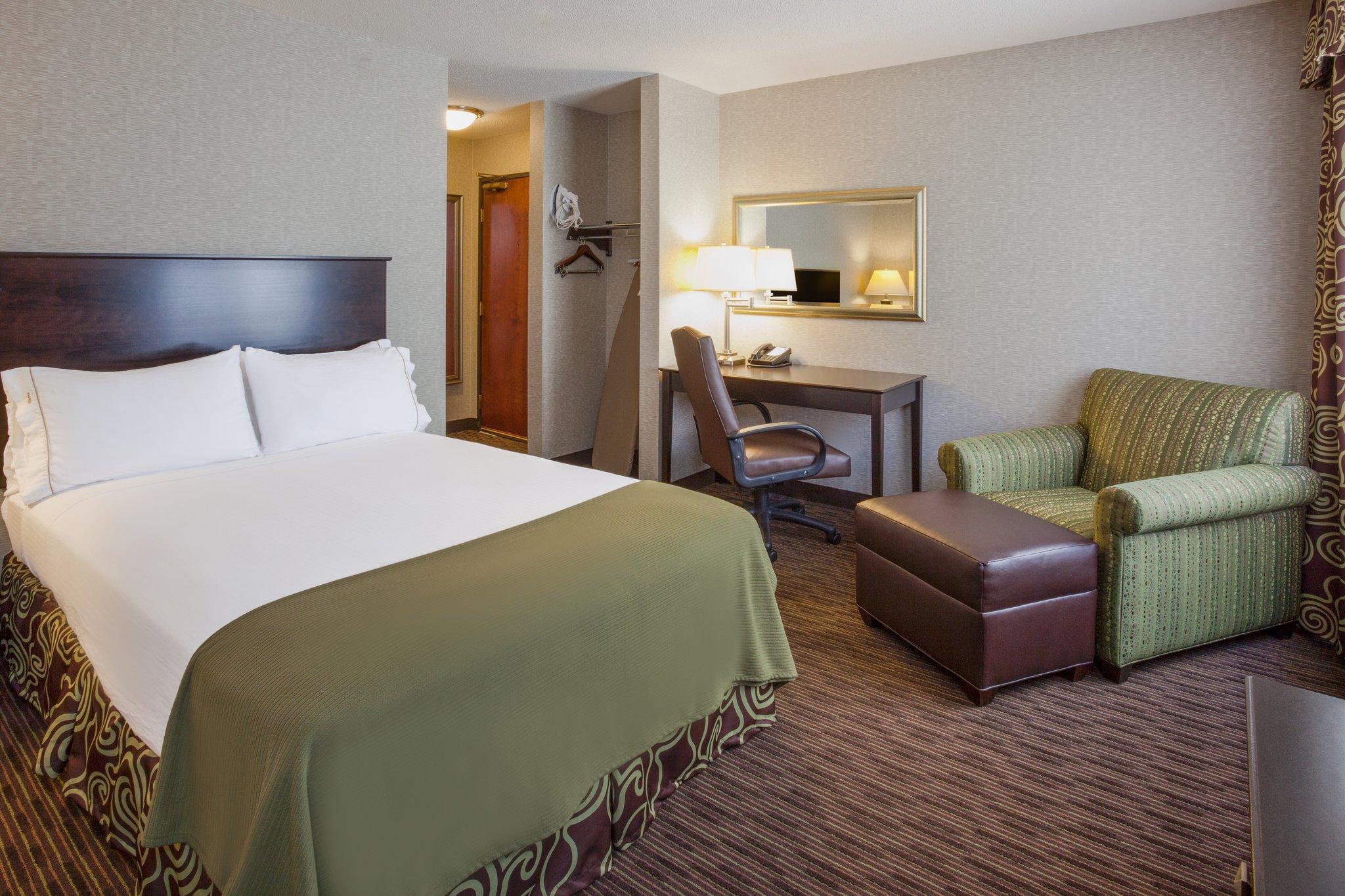 Holiday Inn Express Hotel & Suites Minneapolis-Downtown Convention Center By Ihg Extérieur photo