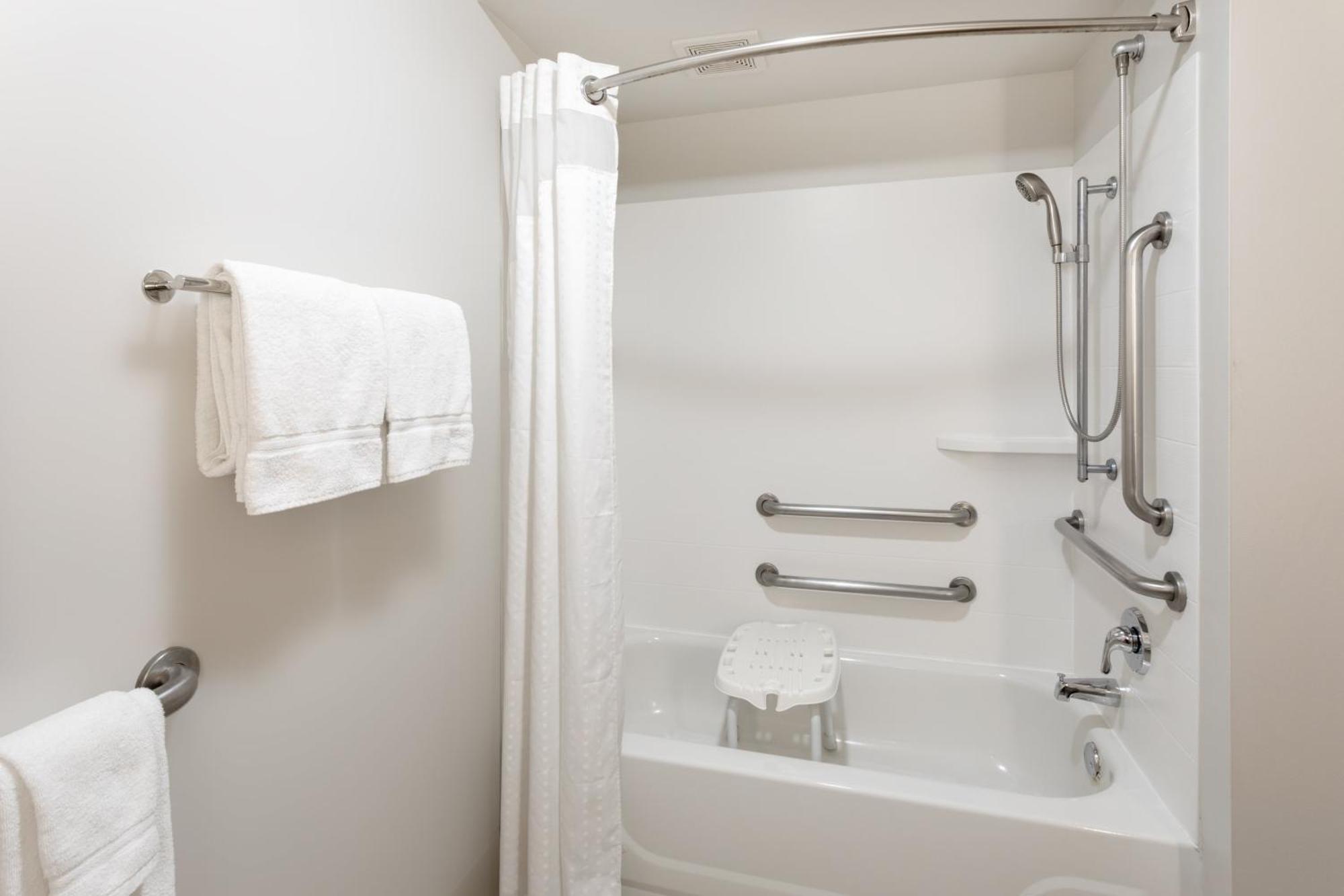 Holiday Inn Express Hotel & Suites Minneapolis-Downtown Convention Center By Ihg Extérieur photo