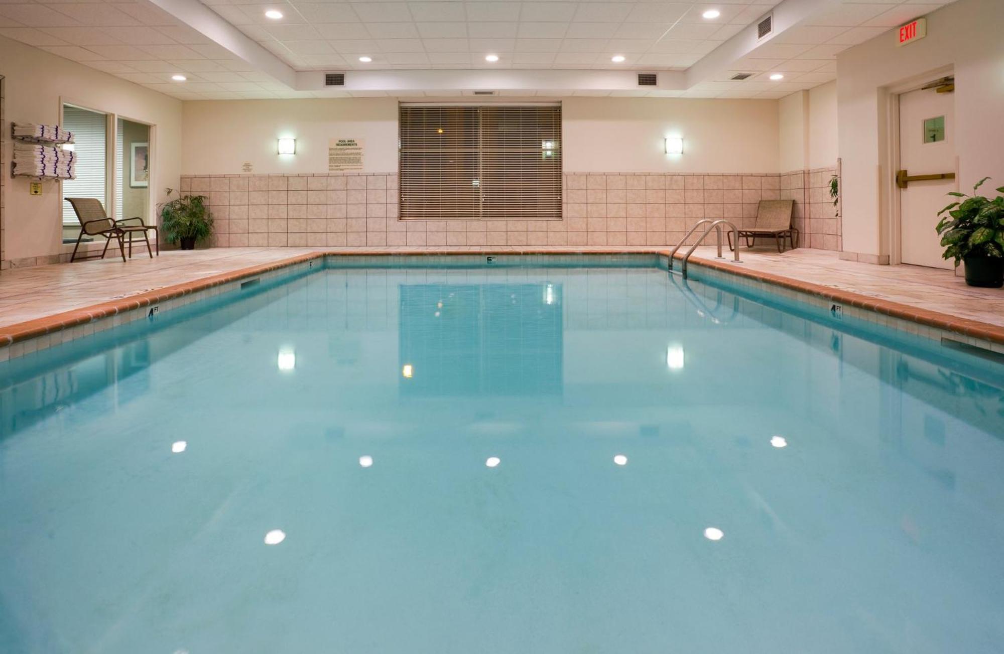 Holiday Inn Express Hotel & Suites Minneapolis-Downtown Convention Center By Ihg Extérieur photo