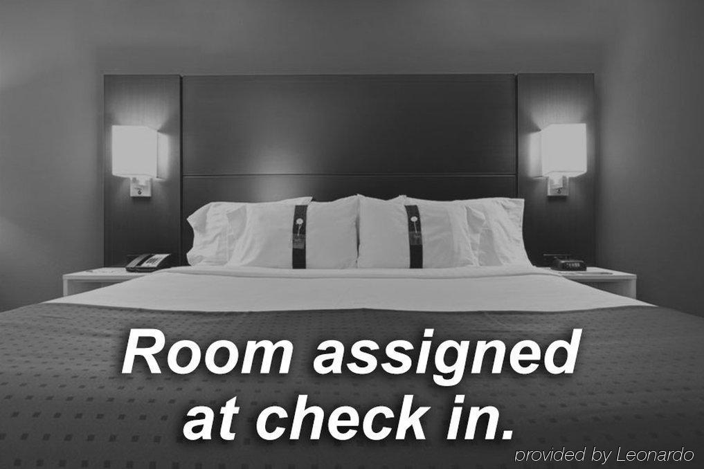 Holiday Inn Express Hotel & Suites Minneapolis-Downtown Convention Center By Ihg Extérieur photo