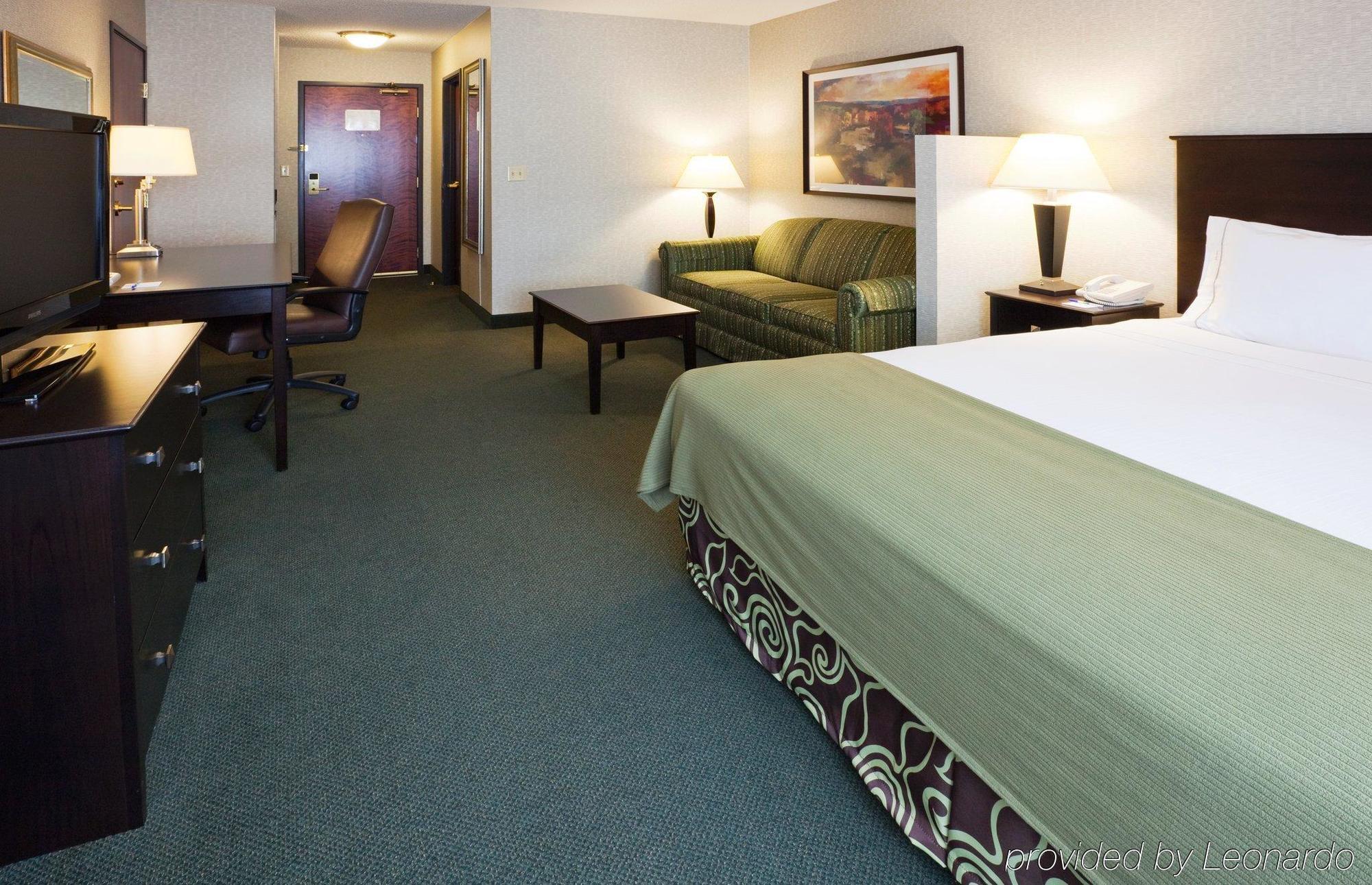 Holiday Inn Express Hotel & Suites Minneapolis-Downtown Convention Center By Ihg Extérieur photo