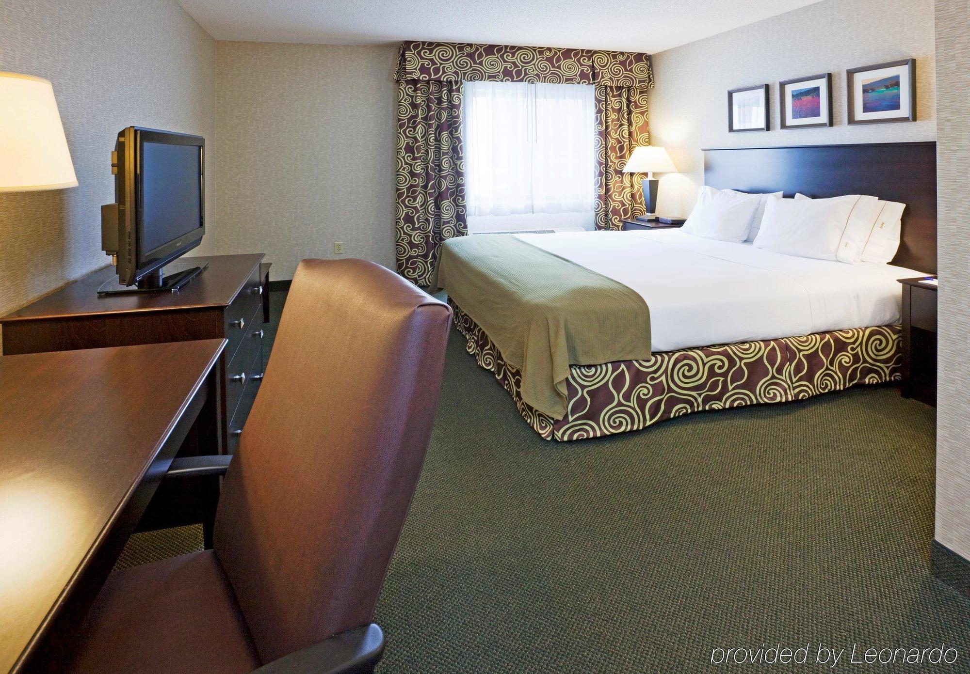 Holiday Inn Express Hotel & Suites Minneapolis-Downtown Convention Center By Ihg Extérieur photo