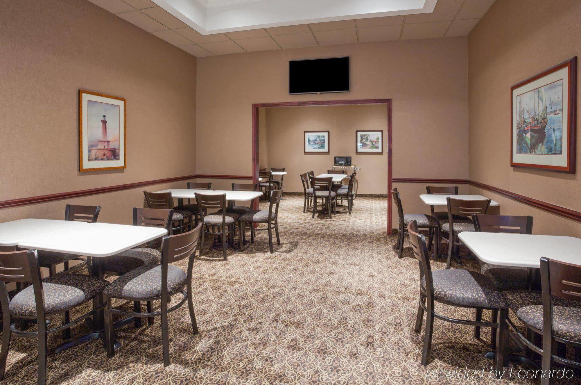 Holiday Inn Express Hotel & Suites Minneapolis-Downtown Convention Center By Ihg Extérieur photo